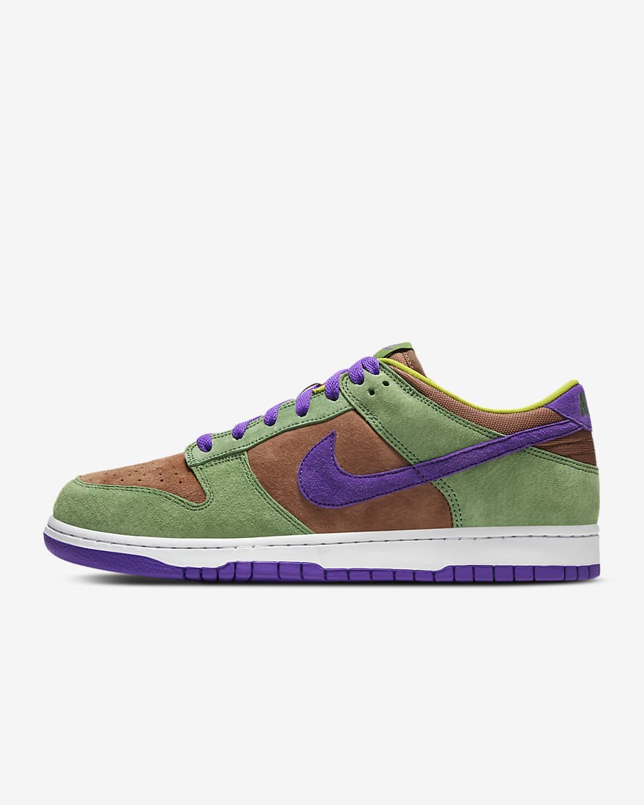 Nike Dunk Low SP Shoe. Nike CA